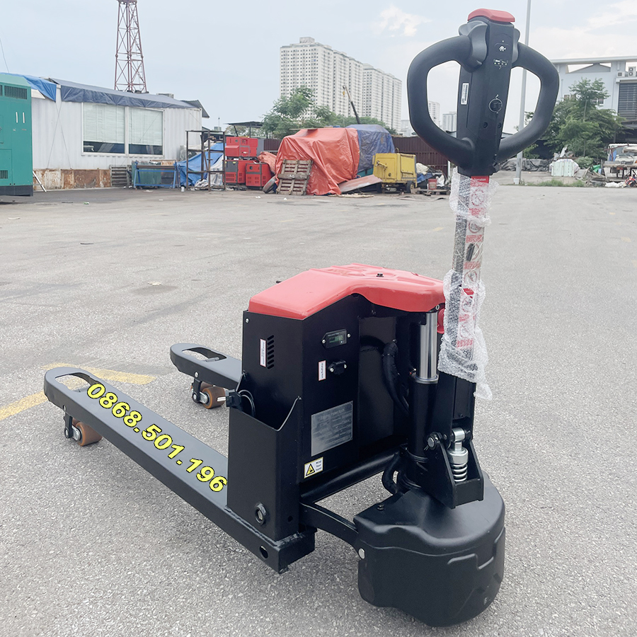 xe-nang-tay-dien-thap-2-tan-3